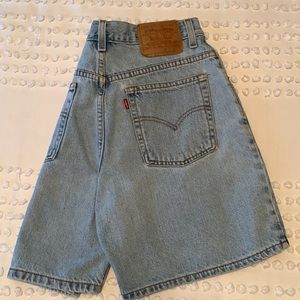 Vintage Mom Levi’s Jean Shorts
